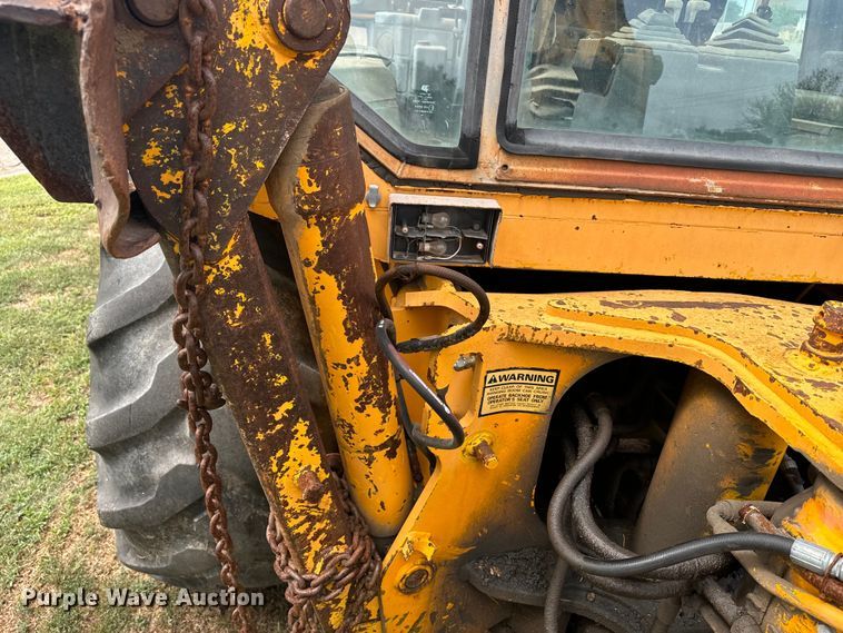 image for item EI4039 1988 JCB 1550B backhoe