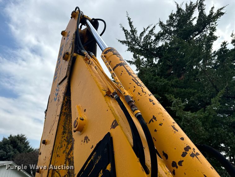 image for item EI4039 1988 JCB 1550B backhoe