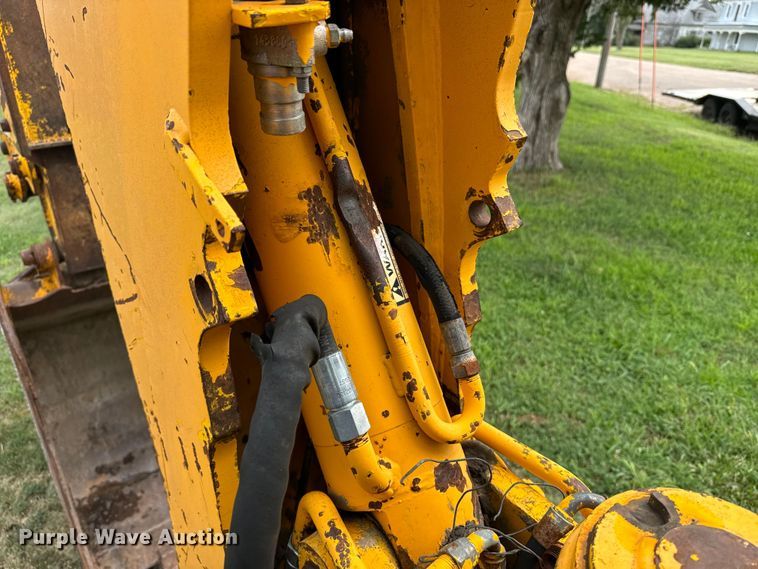 image for item EI4039 1988 JCB 1550B backhoe