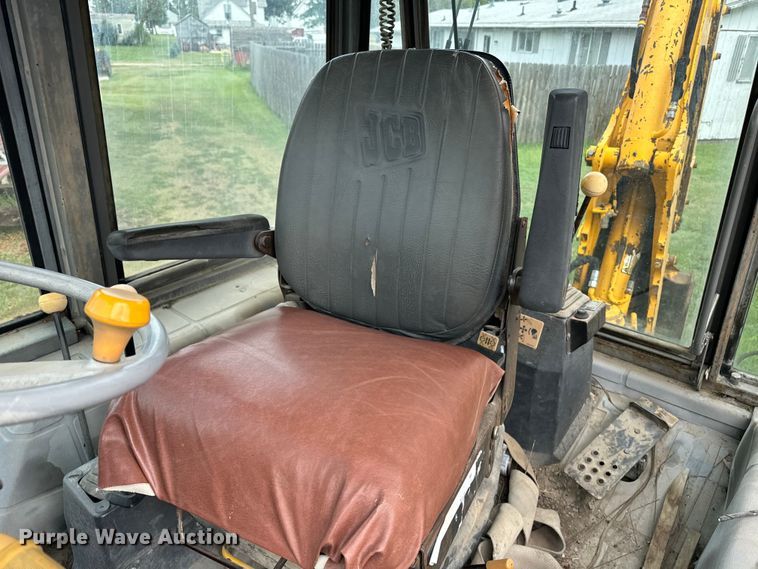 image for item EI4039 1988 JCB 1550B backhoe