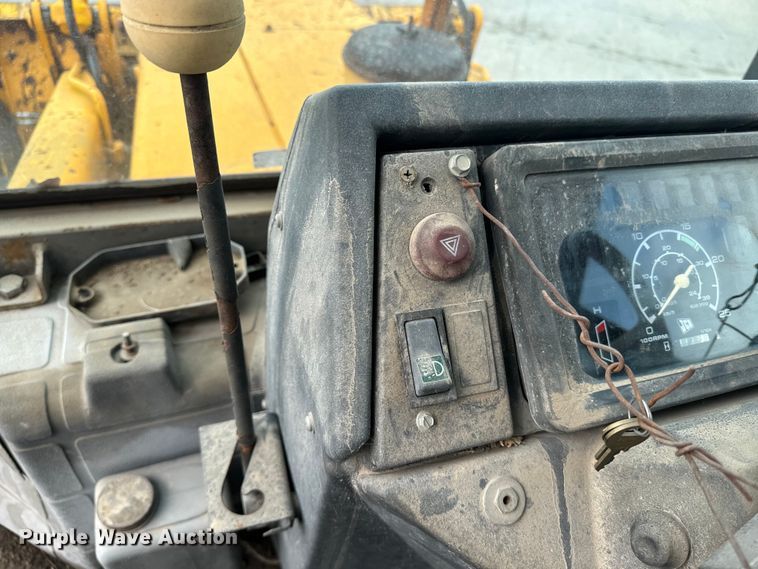 image for item EI4039 1988 JCB 1550B backhoe