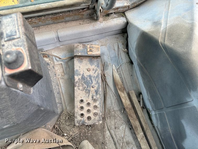 image for item EI4039 1988 JCB 1550B backhoe