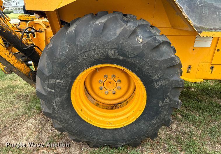 image for item EI4039 1988 JCB 1550B backhoe