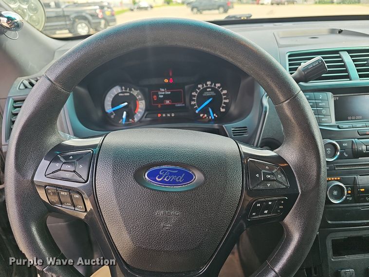 image for item EJ5766 2016 Ford  Explorer Police Interceptor SUV