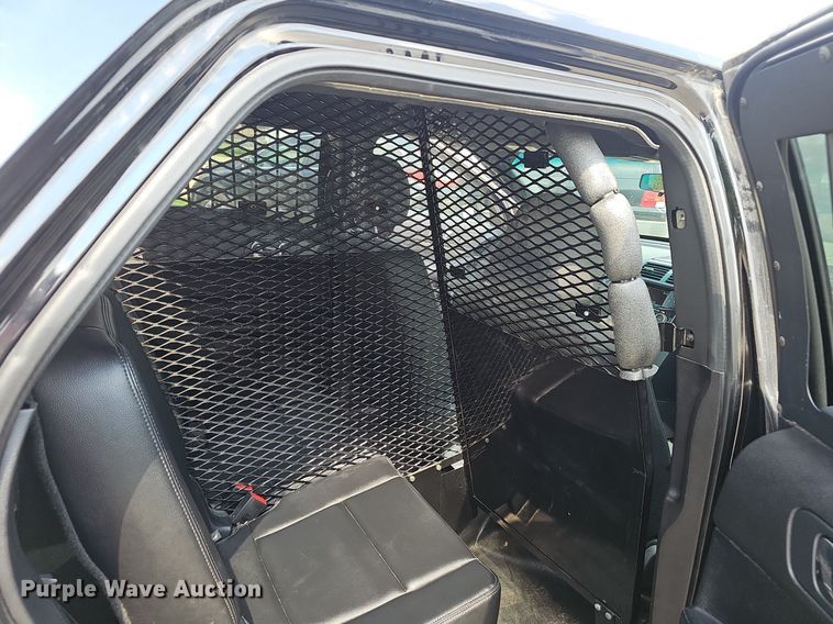 image for item EJ5766 2016 Ford  Explorer Police Interceptor SUV