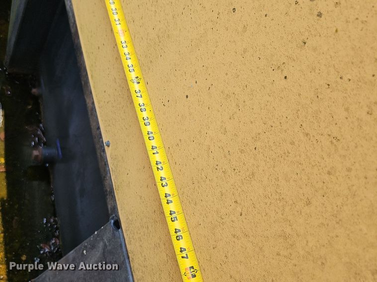 image for item EJ5784 2001 Olympian D125P1 generator