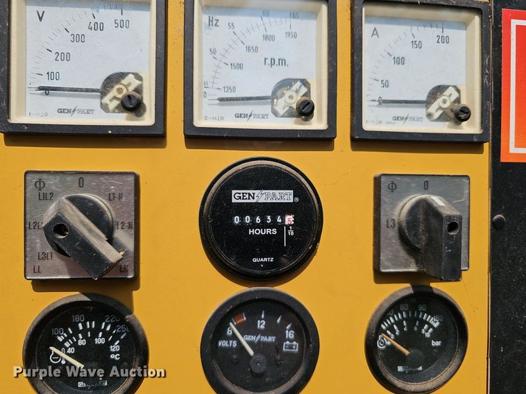 image for item EJ5784 2001 Olympian D125P1 generator