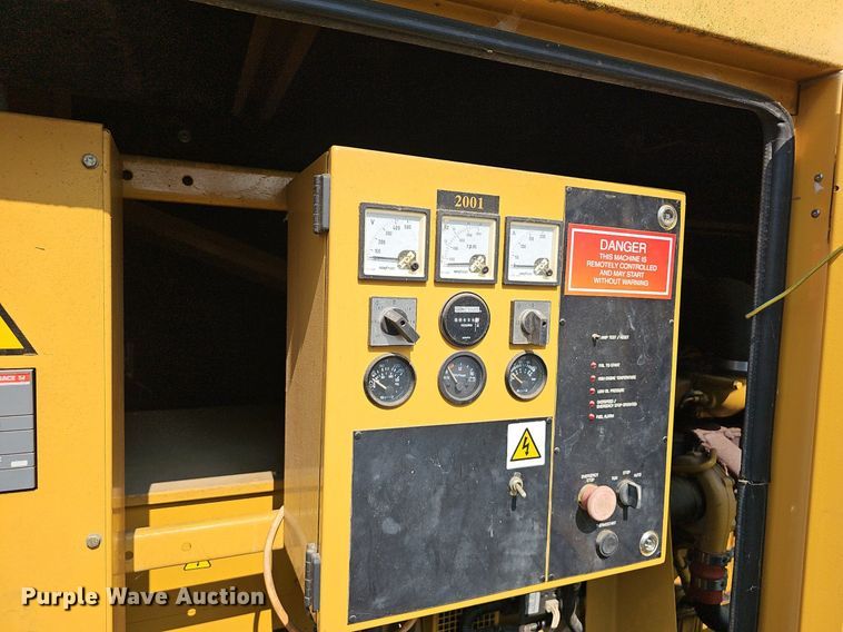 image for item EJ5784 2001 Olympian D125P1 generator