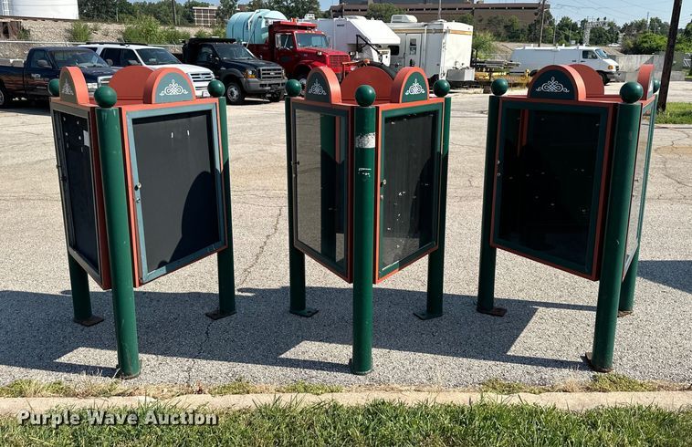 image for item EJ7088 (3) sign boards