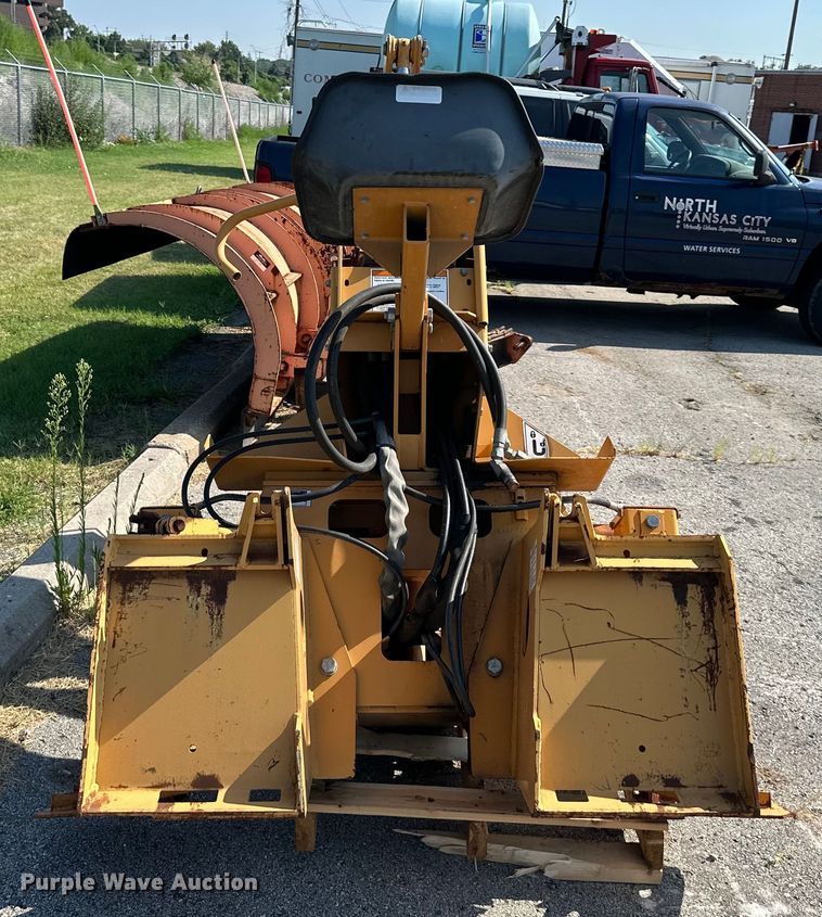 image for item EJ7090 Case D125 skid steer backhoe