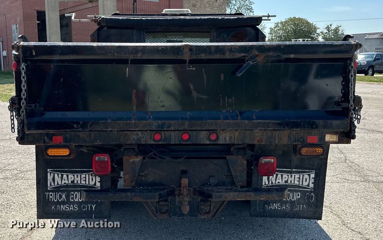 image for item EJ7094 2005 Ford F450 Super Duty XL dump truck