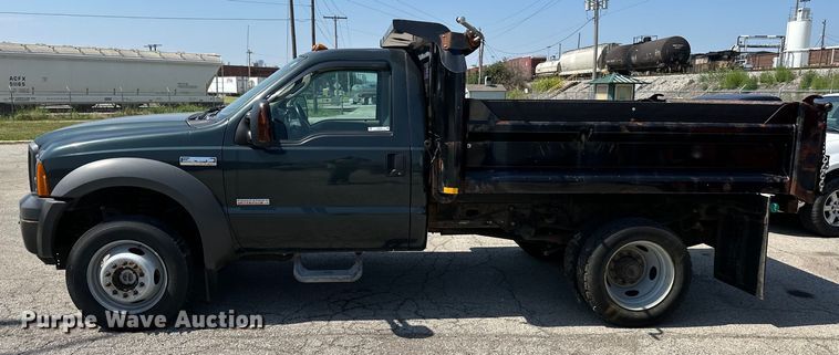 image for item EJ7094 2005 Ford F450 Super Duty XL dump truck