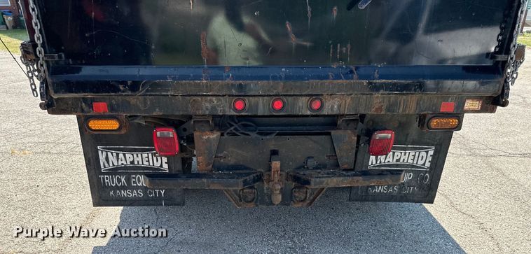 image for item EJ7094 2005 Ford F450 Super Duty XL dump truck