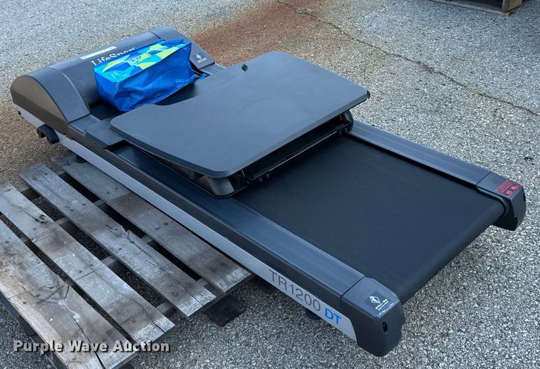 image for item EJ7100 Lifespan TR1200DT treadmill