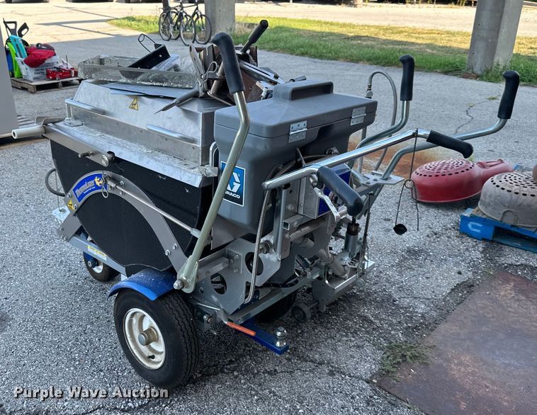 image for item EJ7103 Graco  Thermolazer Promelt striping machine 