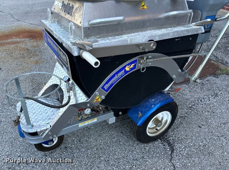 image for item EJ7103 Graco  Thermolazer Promelt striping machine 