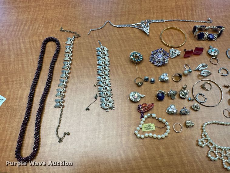 image for item EJ7111 Costume jewelry 