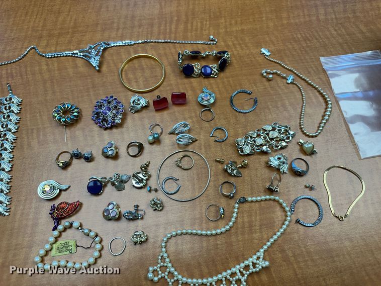 image for item EJ7111 Costume jewelry 