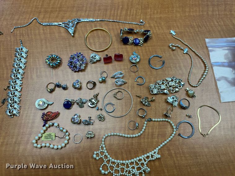 image for item EJ7111 Costume jewelry 