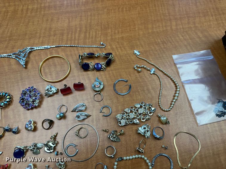 image for item EJ7111 Costume jewelry 