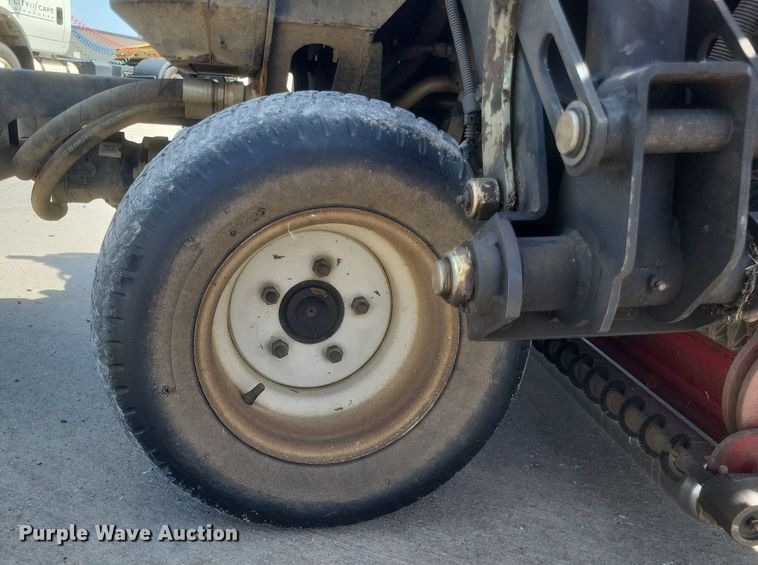 image for item EJ8031 Toro Reelmaster 6700D reel mower