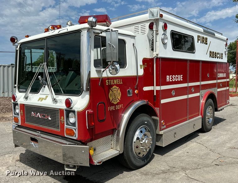 image for item EJ8870 1981 Mack MC611FG rescue vehicle