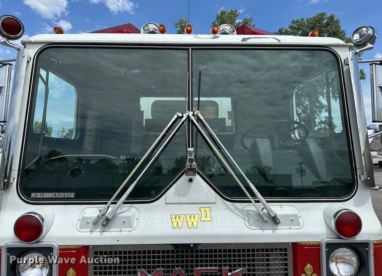 image for item EJ8870 1981 Mack MC611FG rescue vehicle