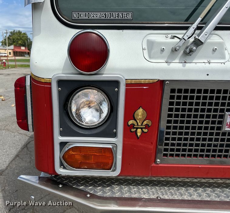 image for item EJ8870 1981 Mack MC611FG rescue vehicle