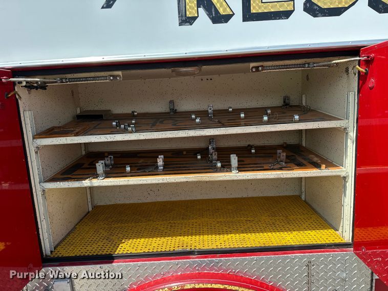 image for item EJ8870 1981 Mack MC611FG rescue vehicle