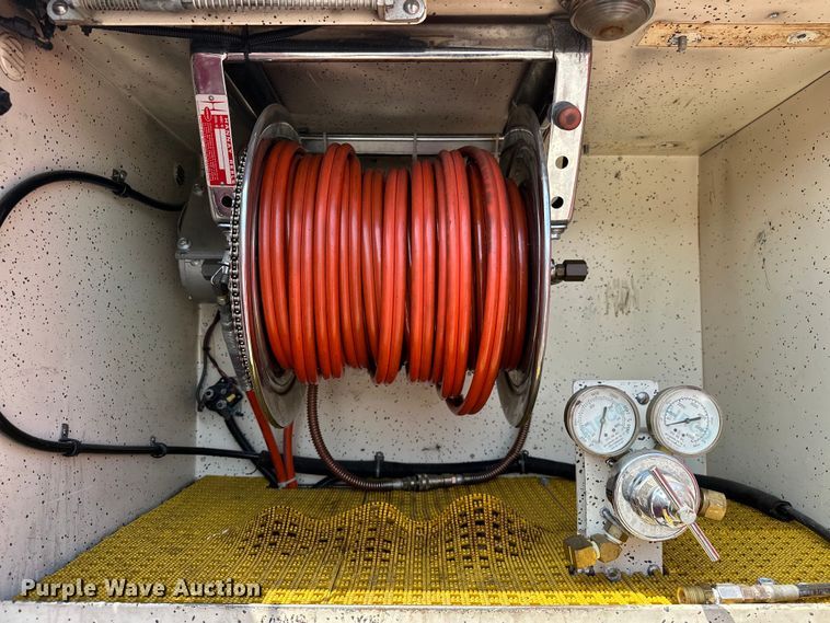 image for item EJ8870 1981 Mack MC611FG rescue vehicle