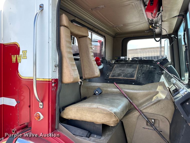 image for item EJ8870 1981 Mack MC611FG rescue vehicle