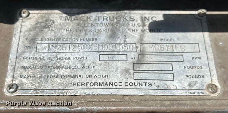 image for item EJ8870 1981 Mack MC611FG rescue vehicle