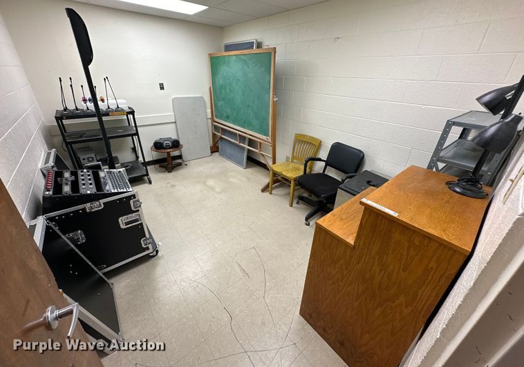 image for item EJ8872 Electronics