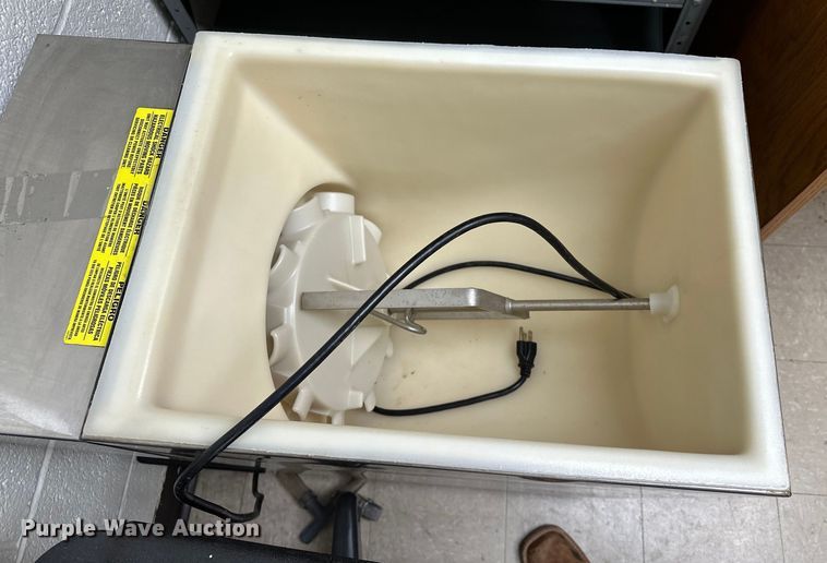 image for item EJ8872 Electronics