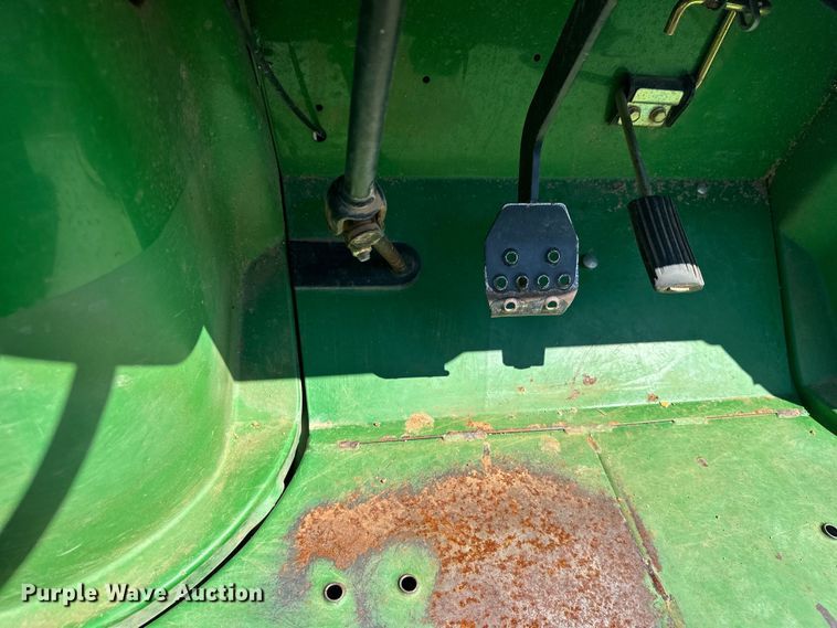 image for item EJ8873 2011 John Deere  TX Gator utility vehicle