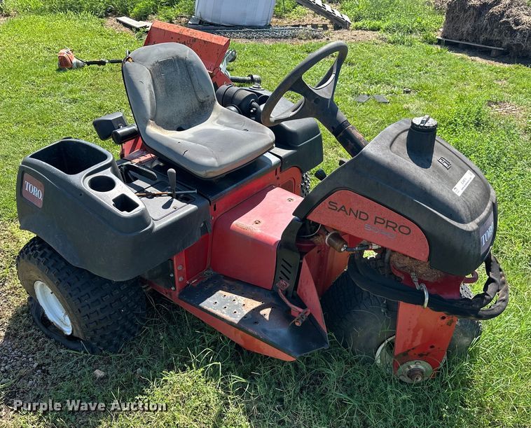 image for item EJ8874 Toro Sand Pro 5040 bunker rake