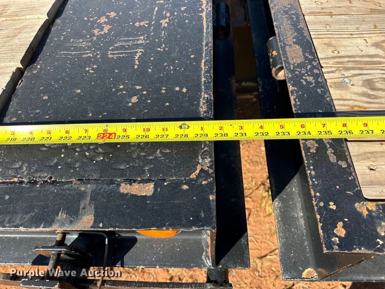 image for item EJ8935 1992 Kalyn KTD-30 tilt deck equipment trailer