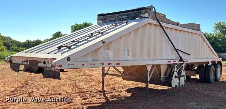 image for item EJ8936 2002 Construction Trailer Specialist  T-42 bottom dump trailer
