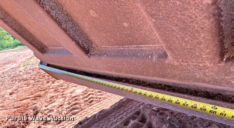 image for item EJ8936 2002 Construction Trailer Specialist  T-42 bottom dump trailer