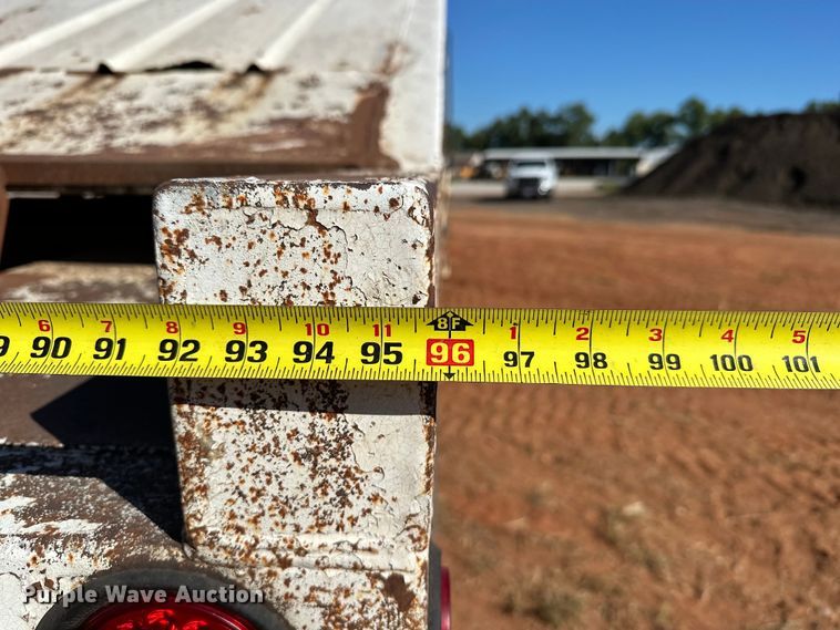 image for item EJ8936 2002 Construction Trailer Specialist  T-42 bottom dump trailer