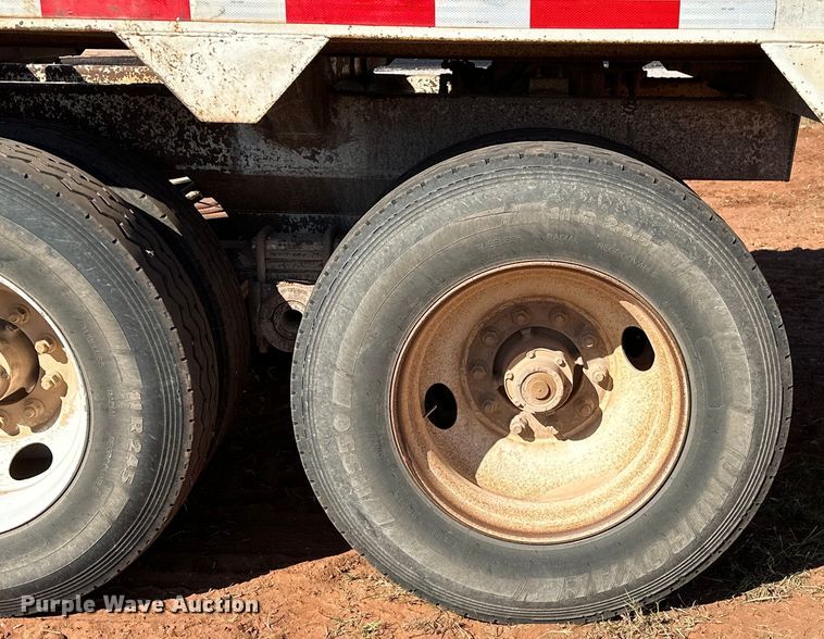 image for item EJ8936 2002 Construction Trailer Specialist  T-42 bottom dump trailer