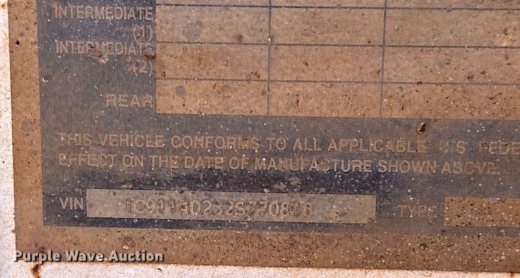 image for item EJ8936 2002 Construction Trailer Specialist  T-42 bottom dump trailer