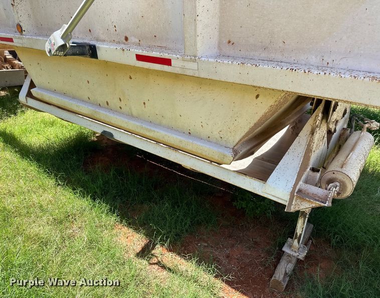 image for item EJ8938 1995 TRBL 4000 bottom dump trailer