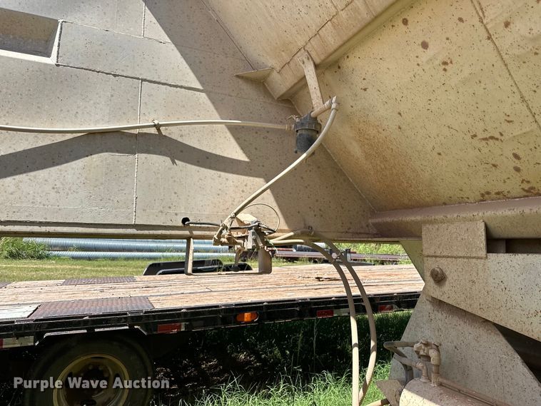 image for item EJ8938 1995 TRBL 4000 bottom dump trailer