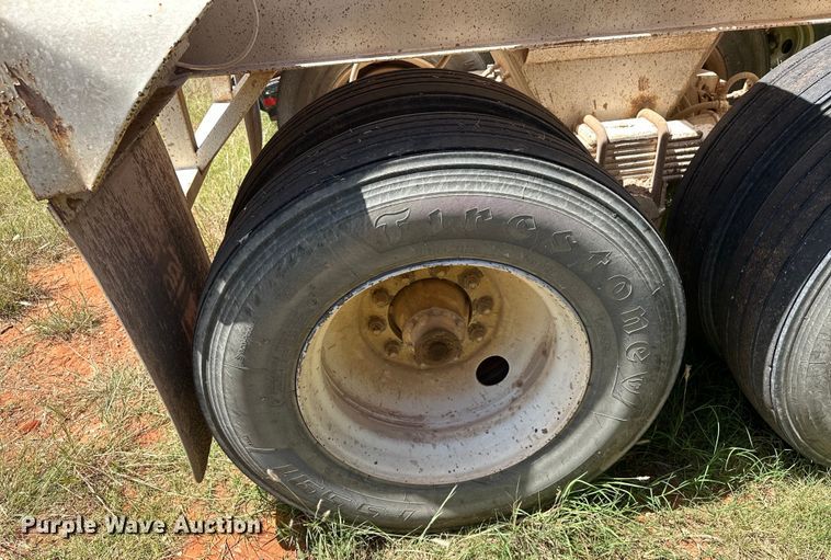 image for item EJ8938 1995 TRBL 4000 bottom dump trailer