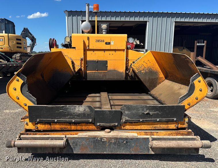 image for item EJ8940 LeeBoy 8515C paver