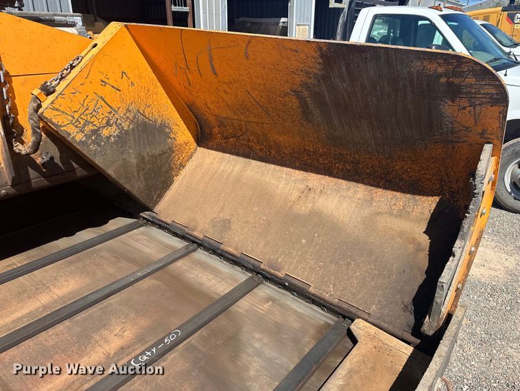 image for item EJ8940 LeeBoy 8515C paver