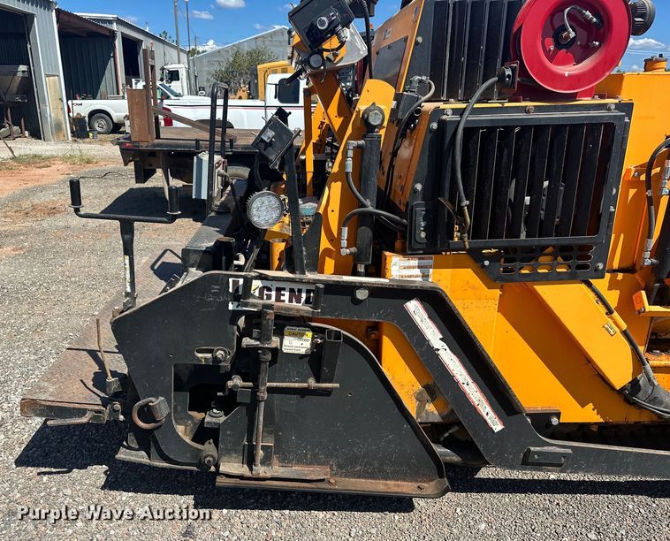 image for item EJ8940 LeeBoy 8515C paver