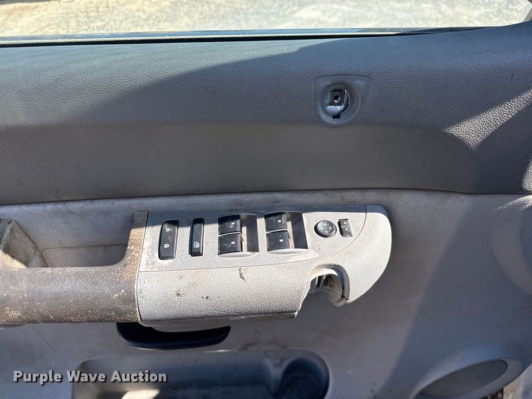 image for item EJ8942 2008 Chevrolet  Silverado 1500 Ext. Cab pickup truck