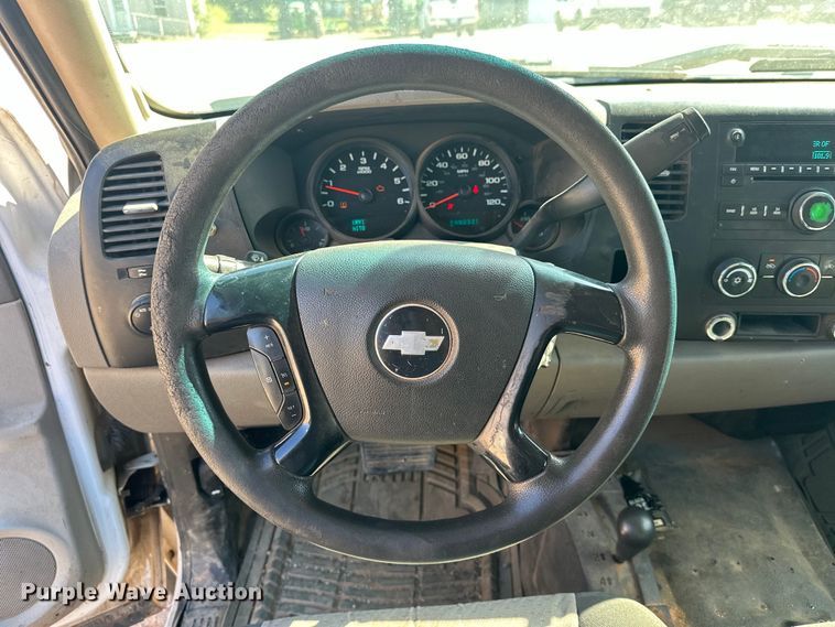 image for item EJ8942 2008 Chevrolet  Silverado 1500 Ext. Cab pickup truck